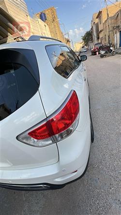 نيسان باثفايندر